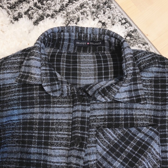 Brandy Melville flannel - Picture 2 of 3